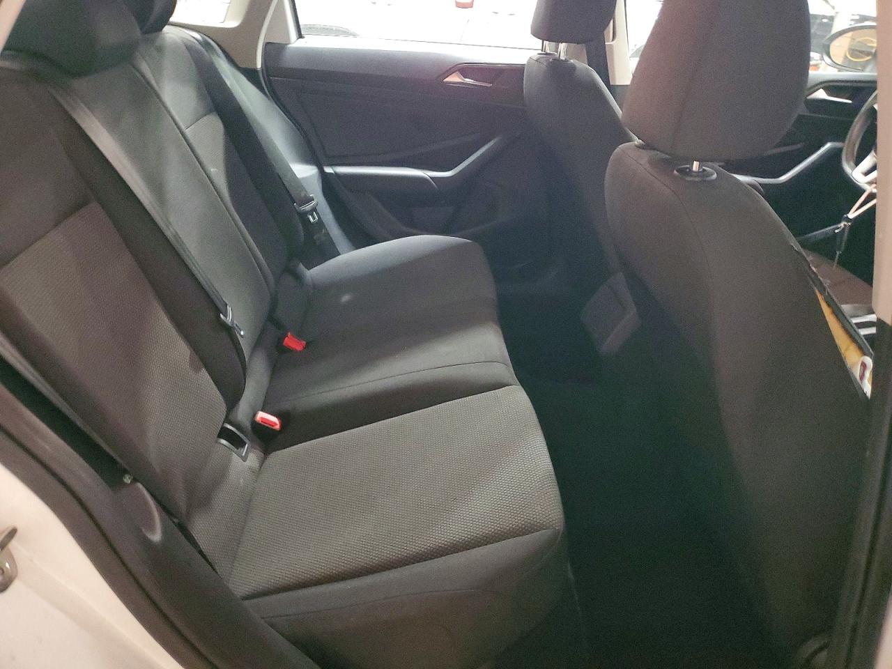 Volkswagen Jetta S