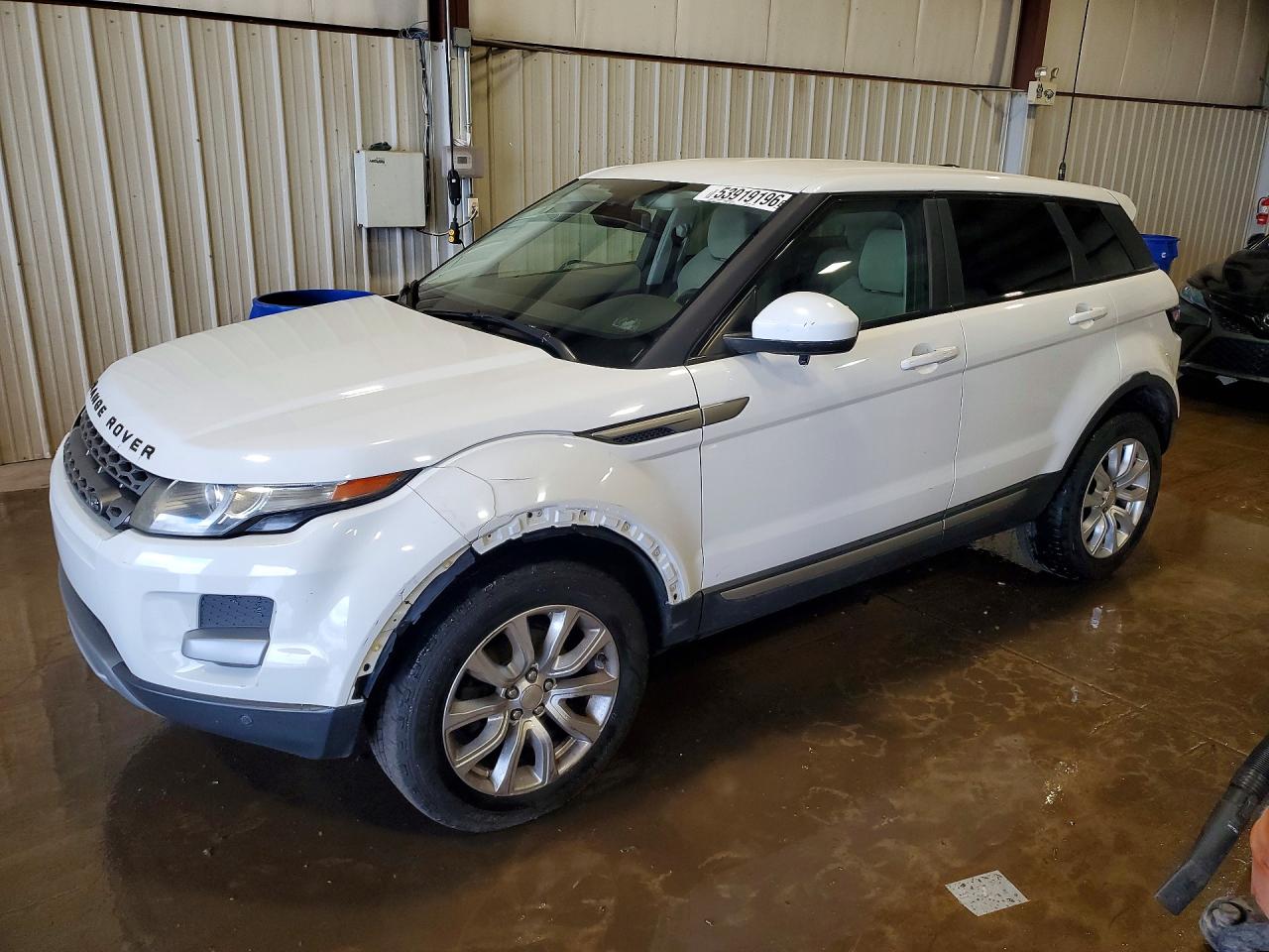 Salvage Land Rover Range Rover Image
