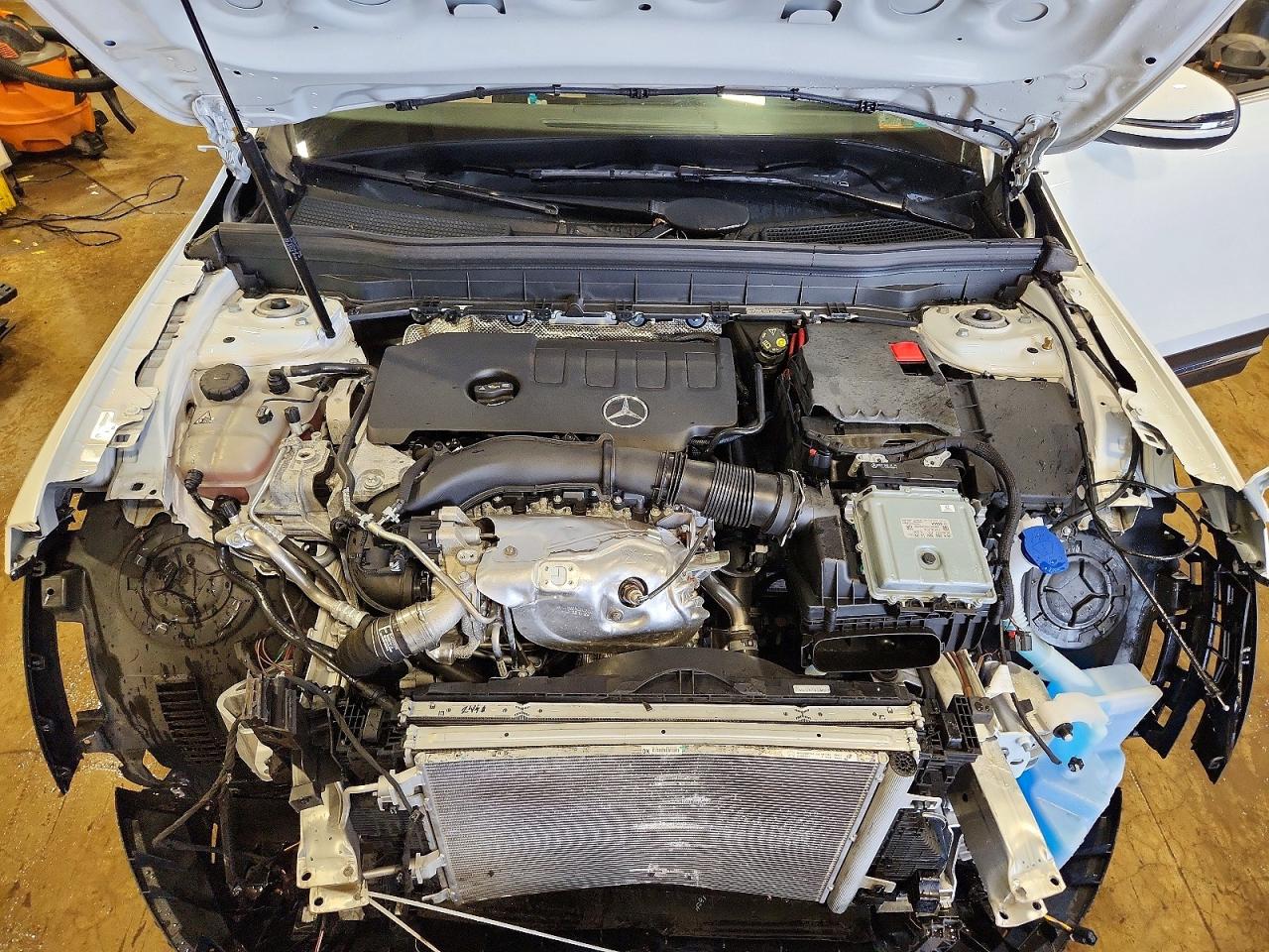 Mercedes-Benz GLB 250 4matic