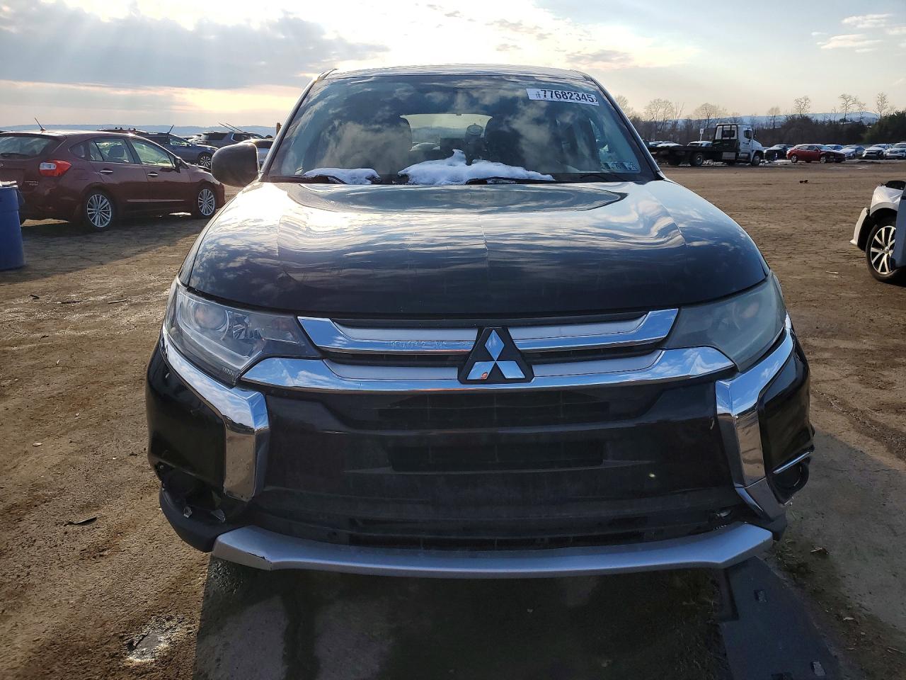Mitsubishi Outlander Es