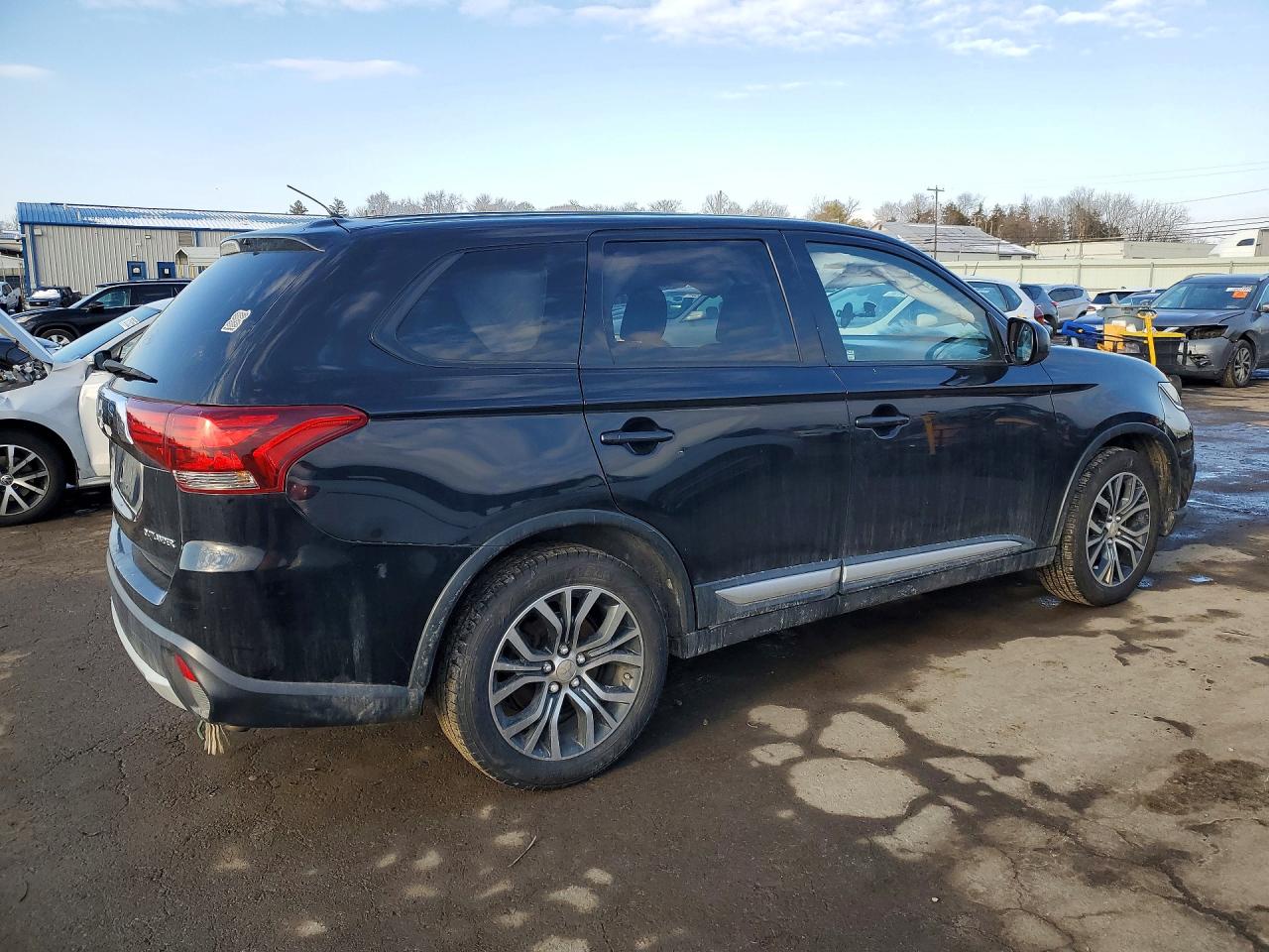 Mitsubishi Outlander Es