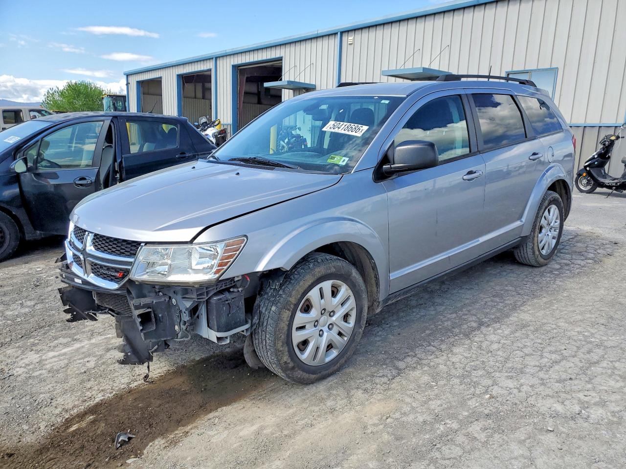 Salvage Dodge Journey Image
