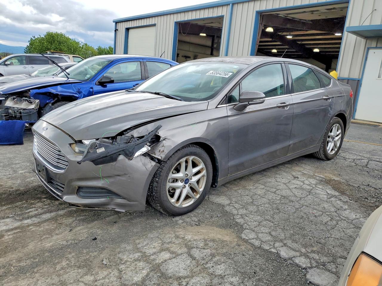 Salvage Ford Fusion Image