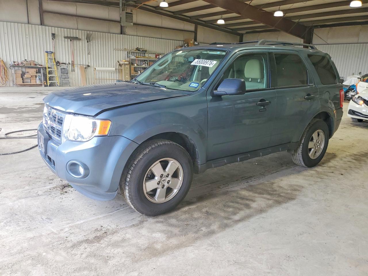 Salvage Ford Escape Image