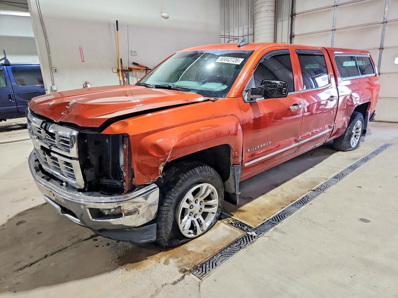 Salvage Chevrolet Silverado Image