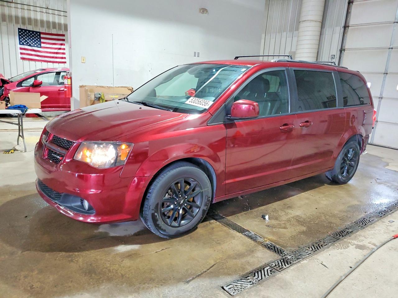 Salvage Dodge Caravan Image