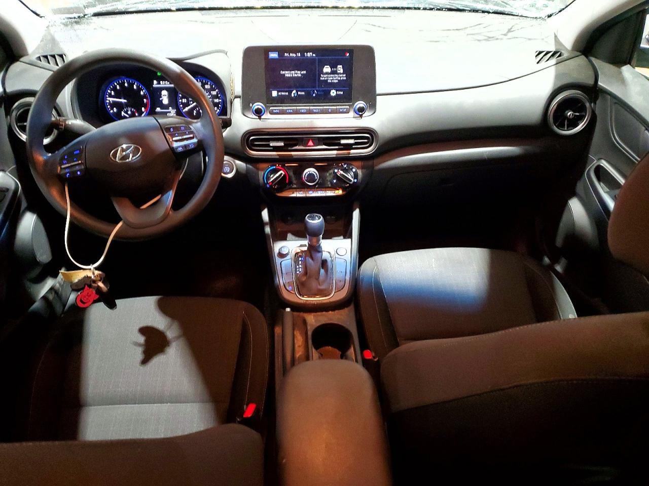 Hyundai KONA Sel