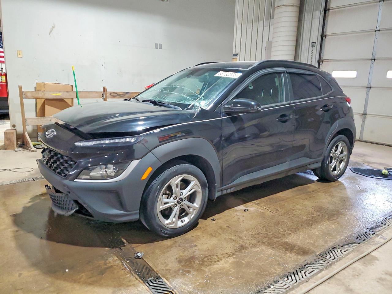 Salvage Hyundai KONA Image