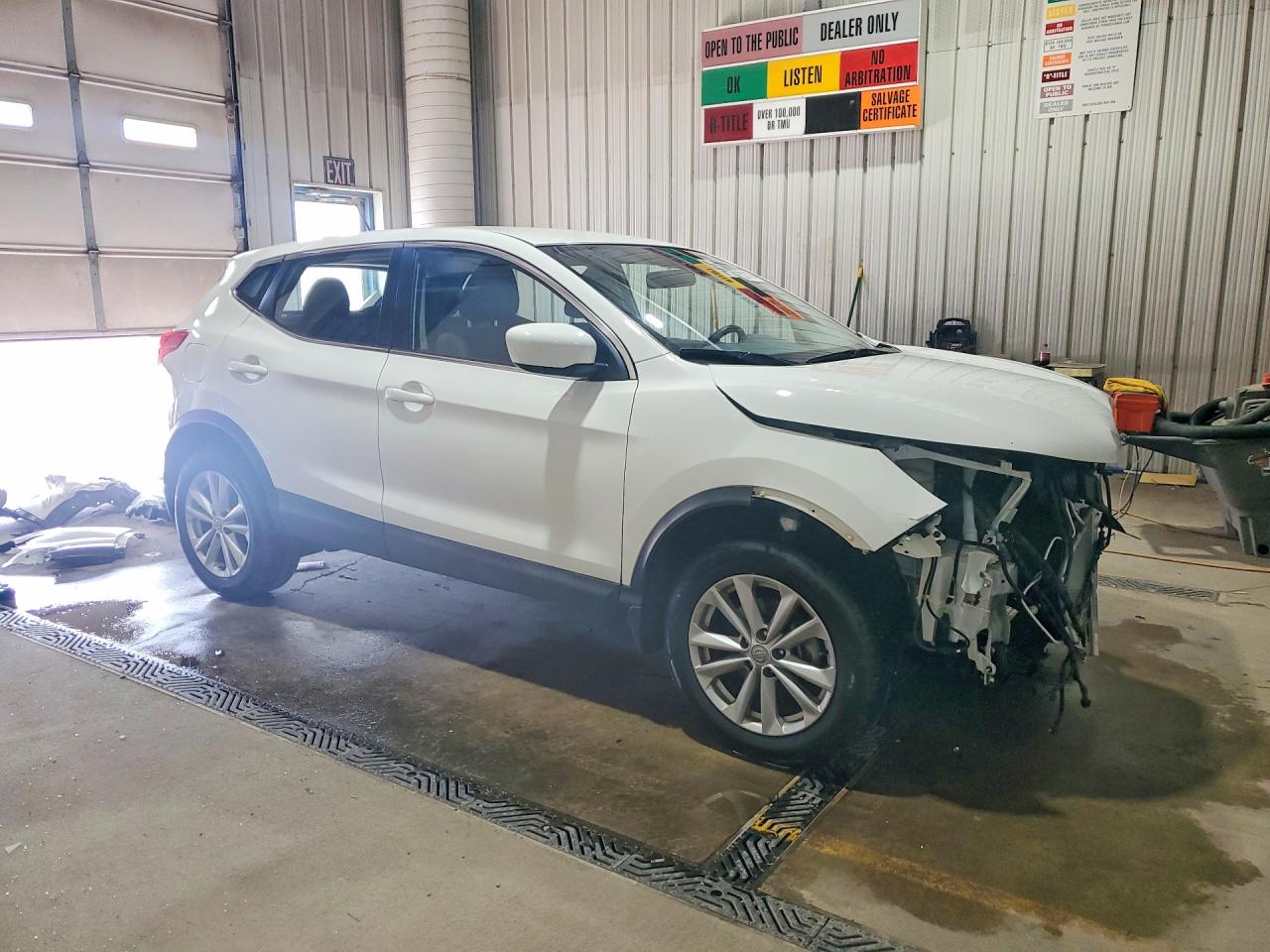 Nissan Rogue S
