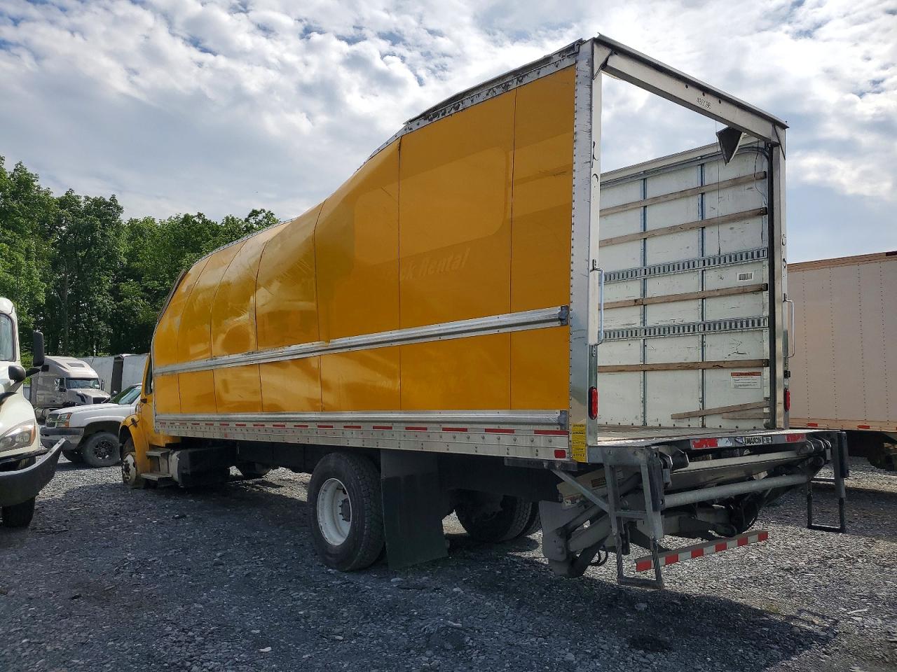 Freightliner M2 106 Medium Duty