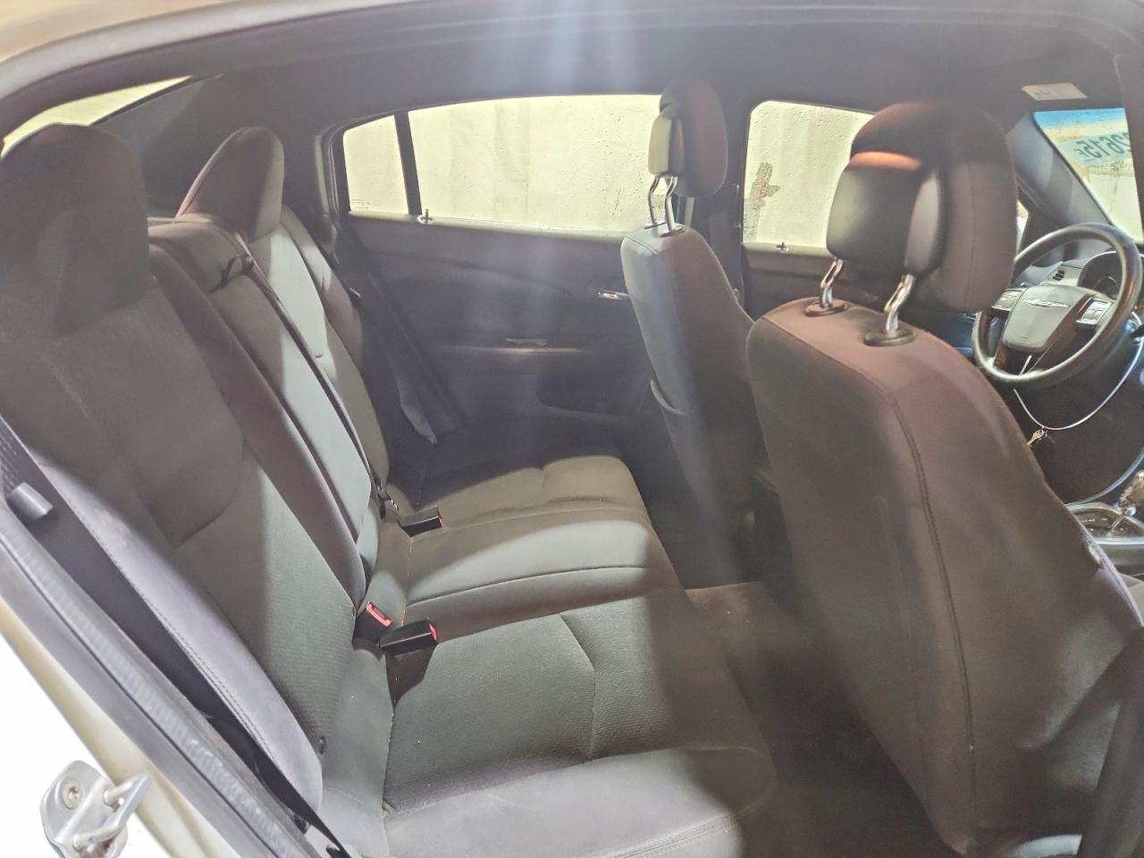 Chrysler 200 Lx