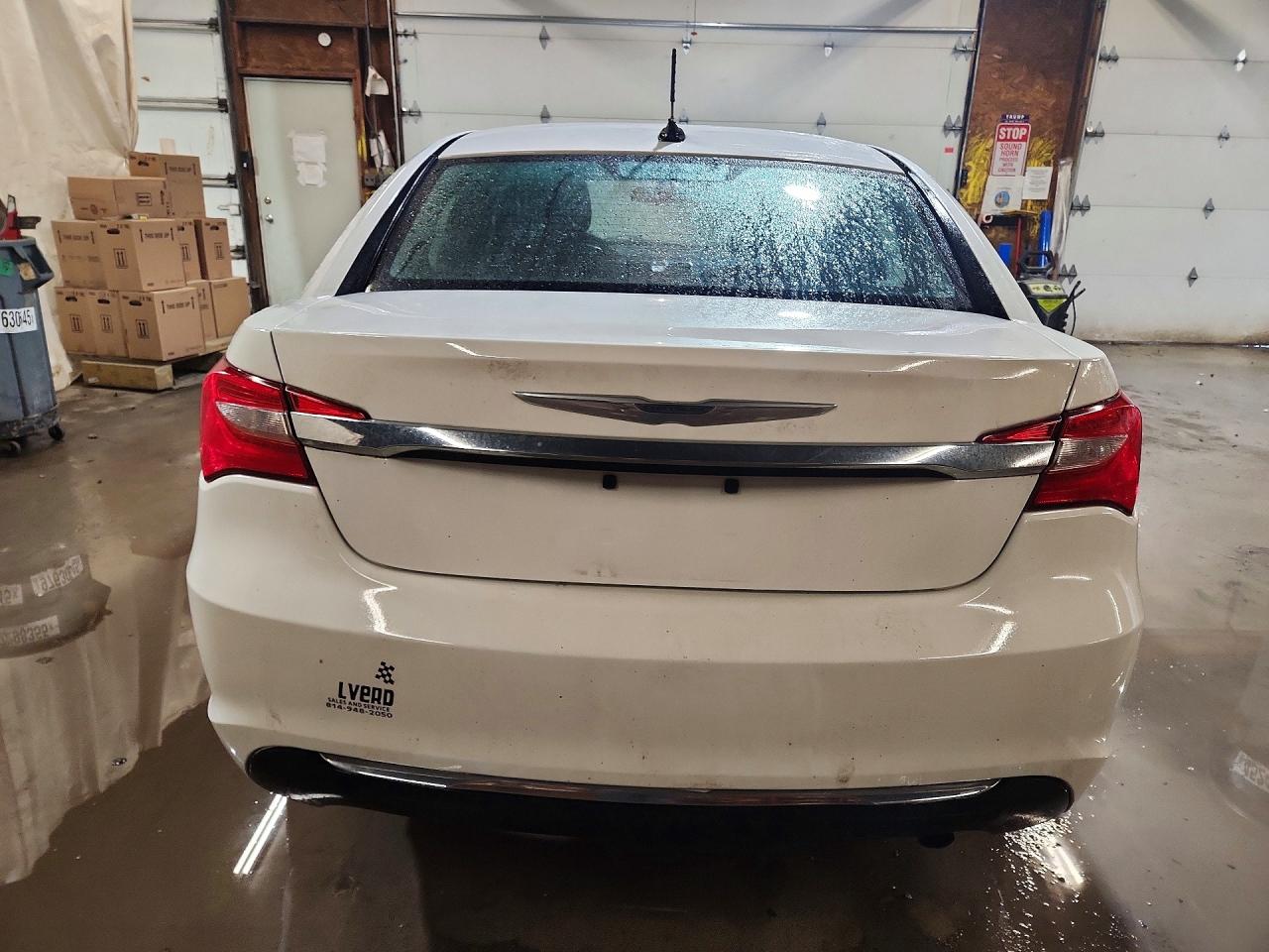 Chrysler 200 Lx