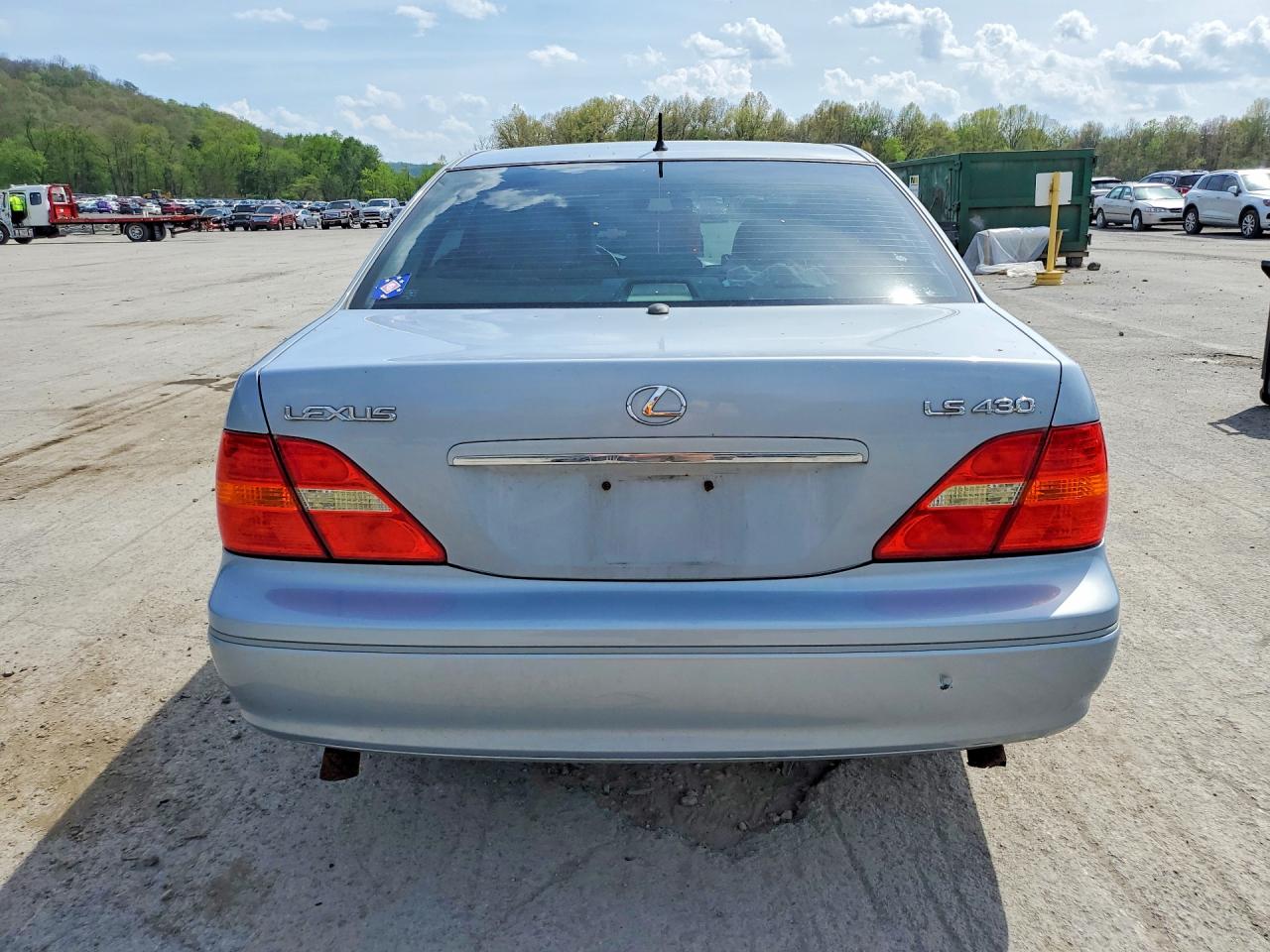 Lexus LS 430