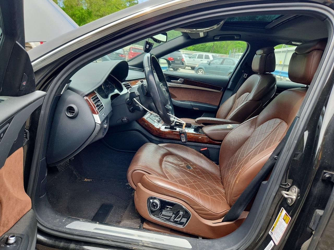 Audi A8 Quattro