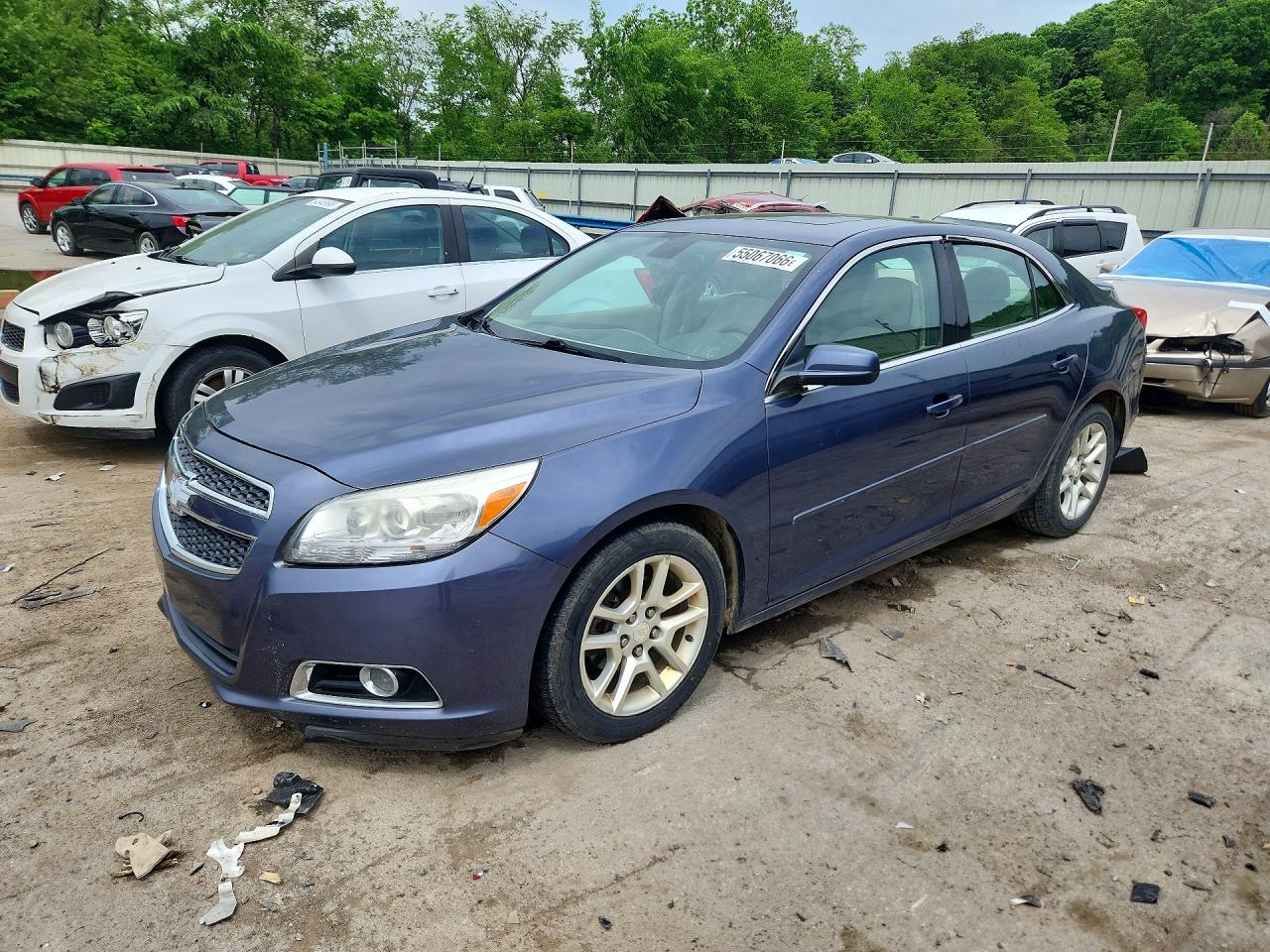 Salvage Chevrolet Malibu Image