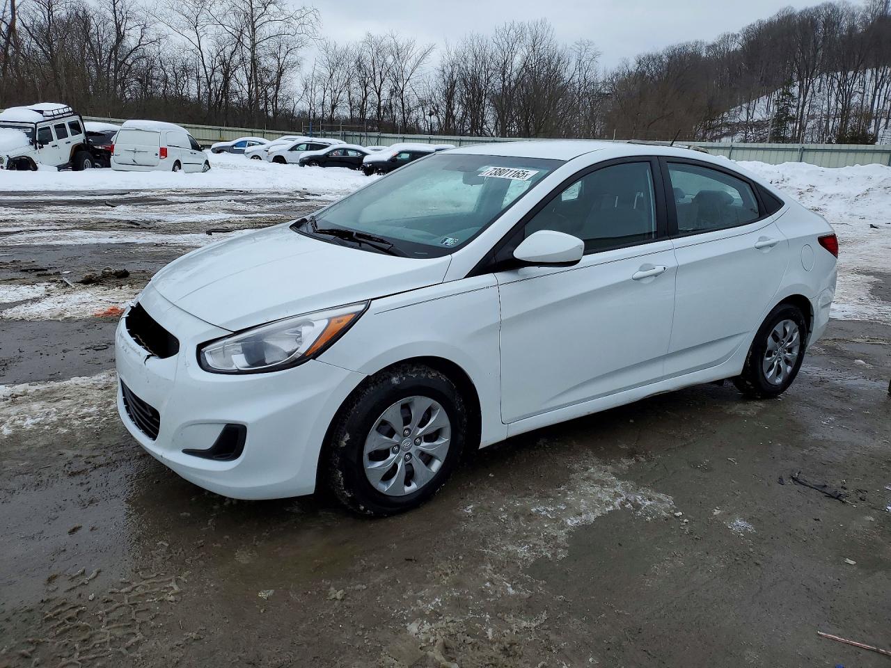 Salvage Hyundai ACCENT Image