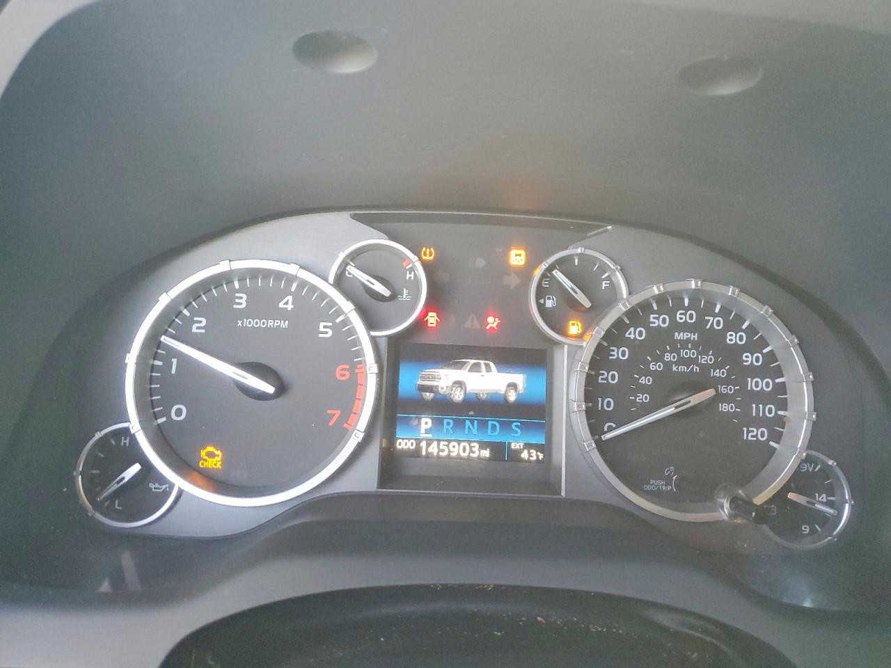 Toyota Tundra Sr5