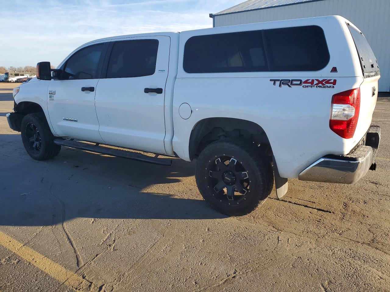 Toyota Tundra Sr5