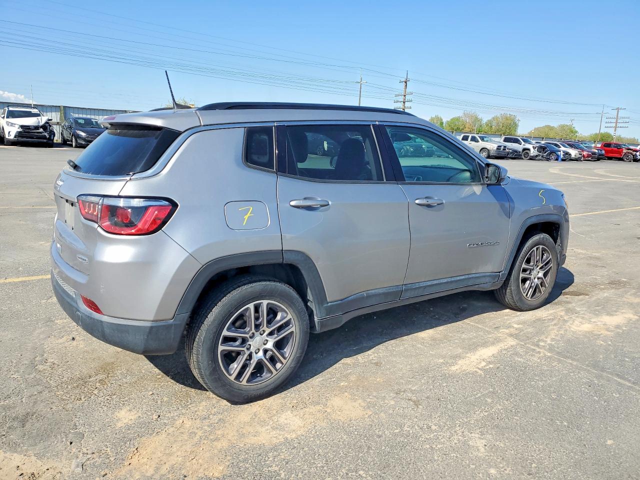 Jeep Compass Latitude