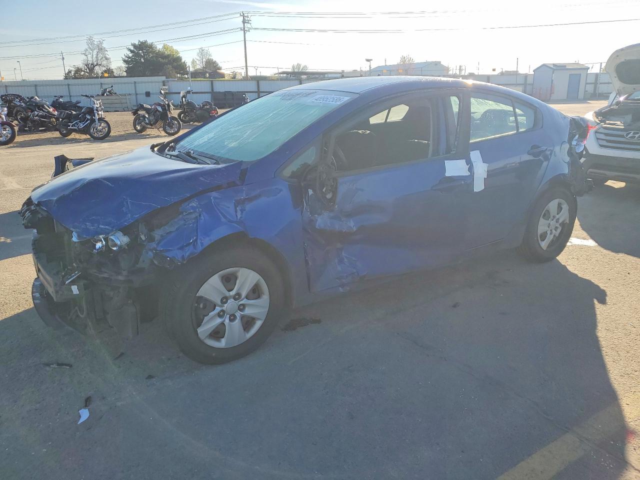 Salvage Kia Forte Image
