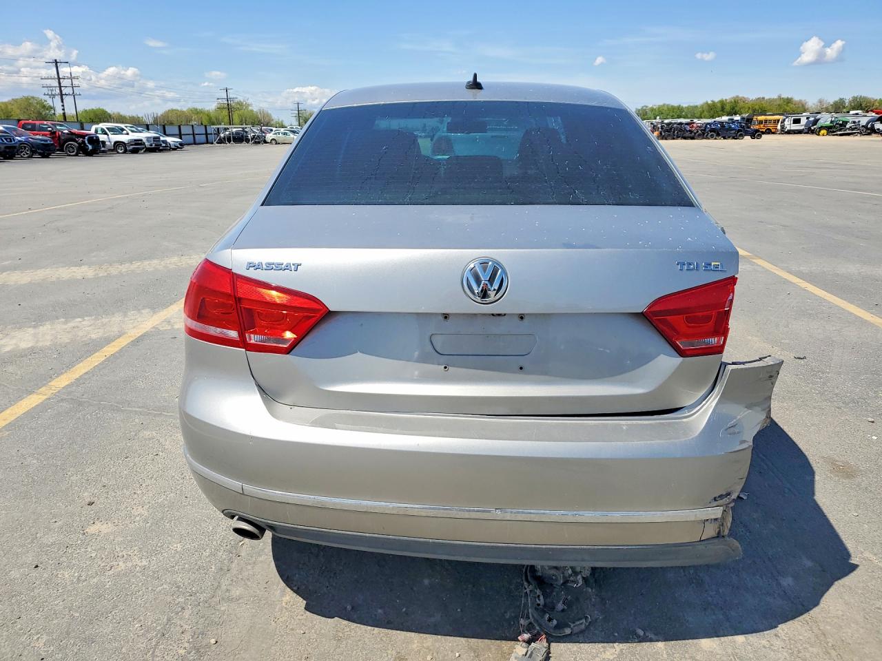 Volkswagen Passat Sel