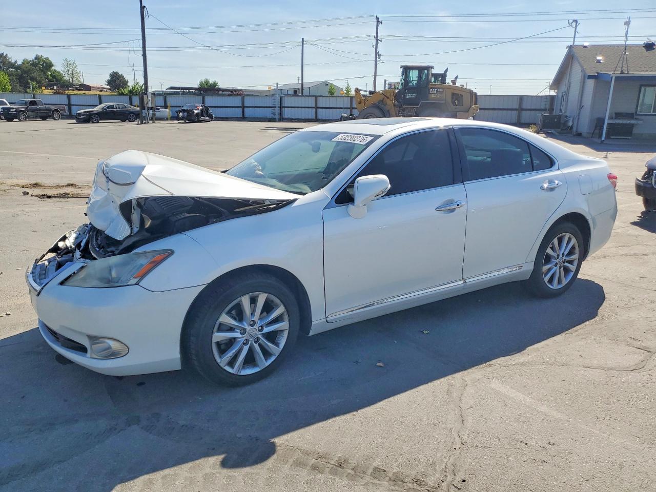 Salvage Lexus Es Image