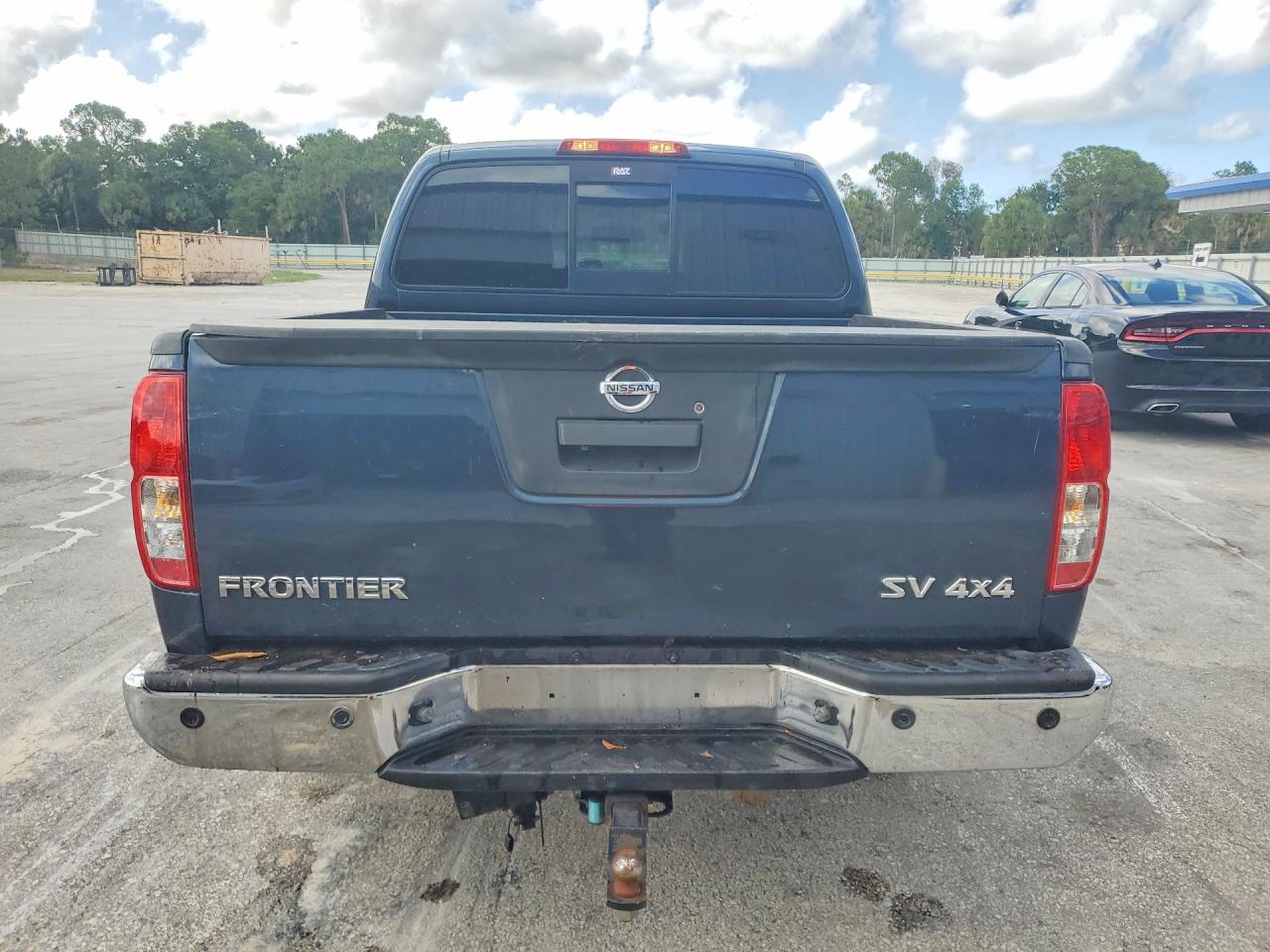 Nissan Frontier S
