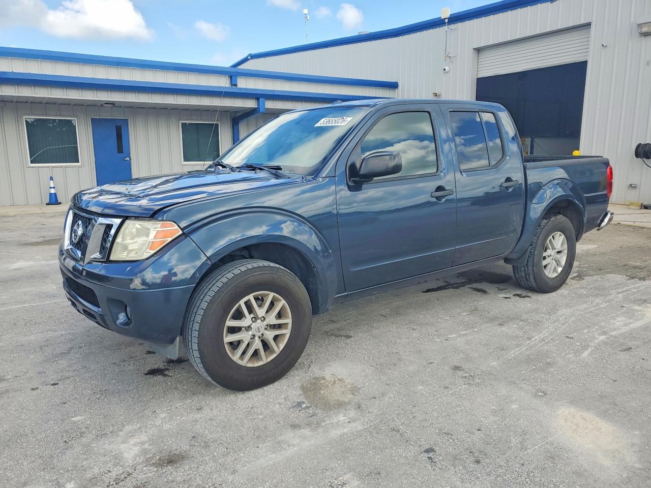 Salvage Nissan Frontier Image