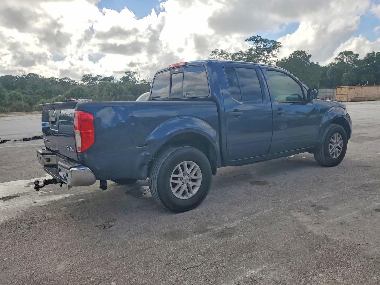 Nissan Frontier S