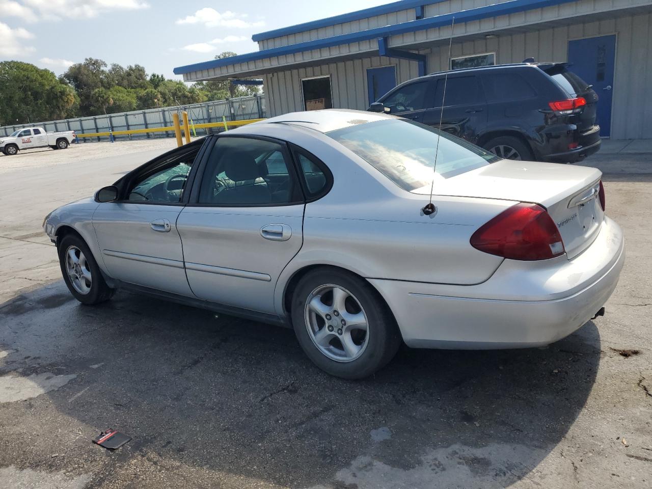 Ford Taurus Ses