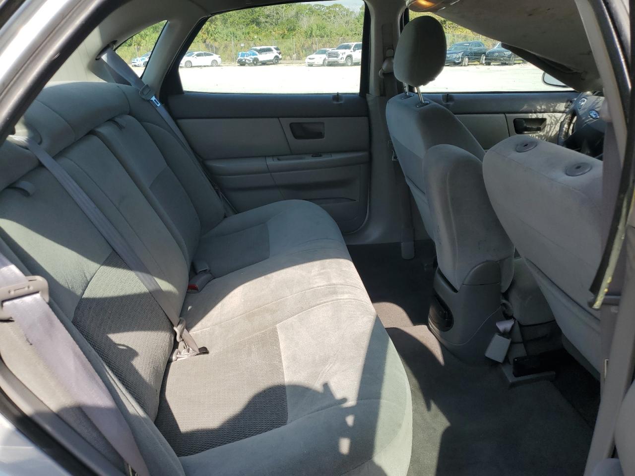 Ford Taurus Ses