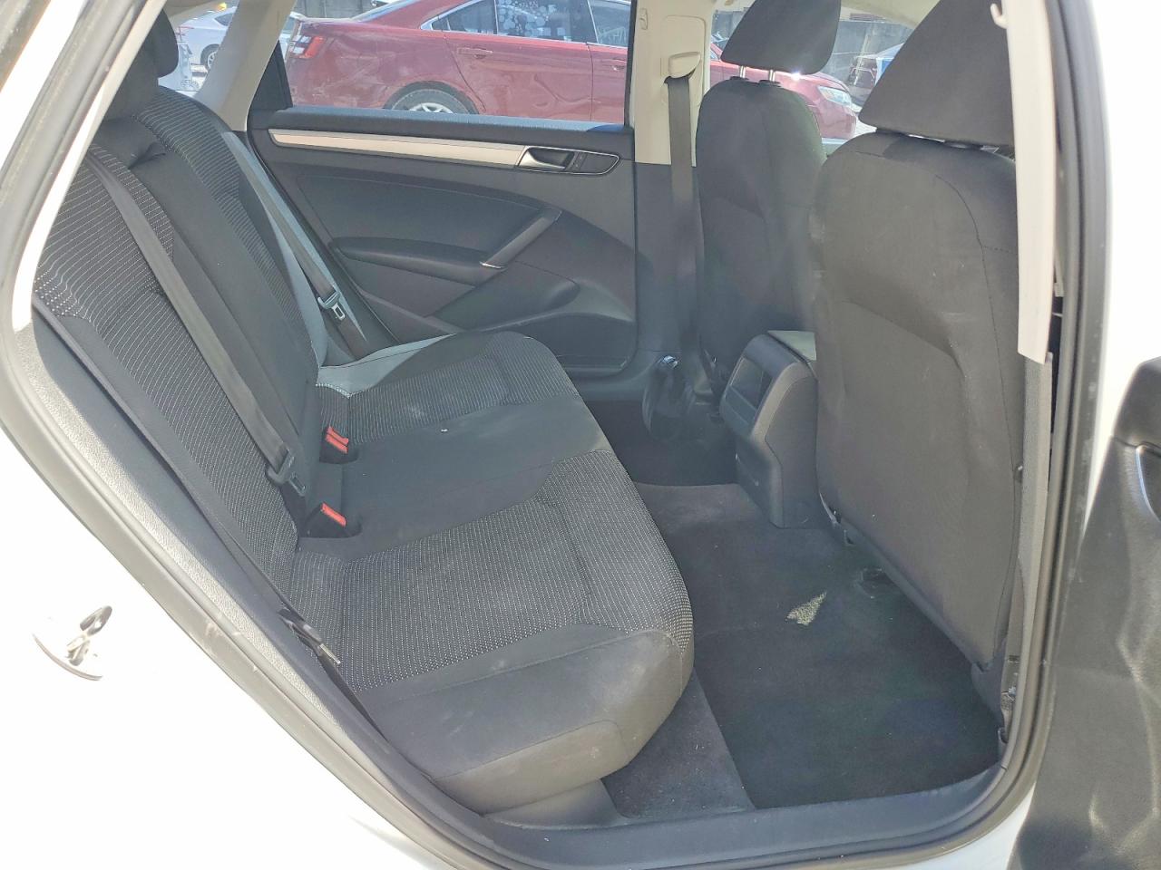 Volkswagen Passat S