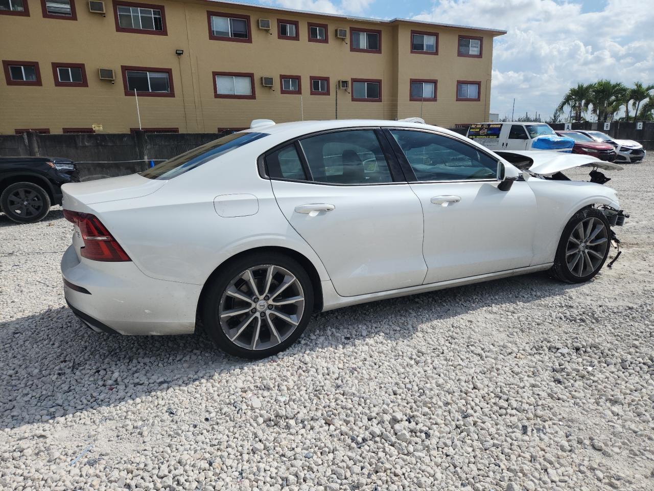Volvo S60 T5 Momentum