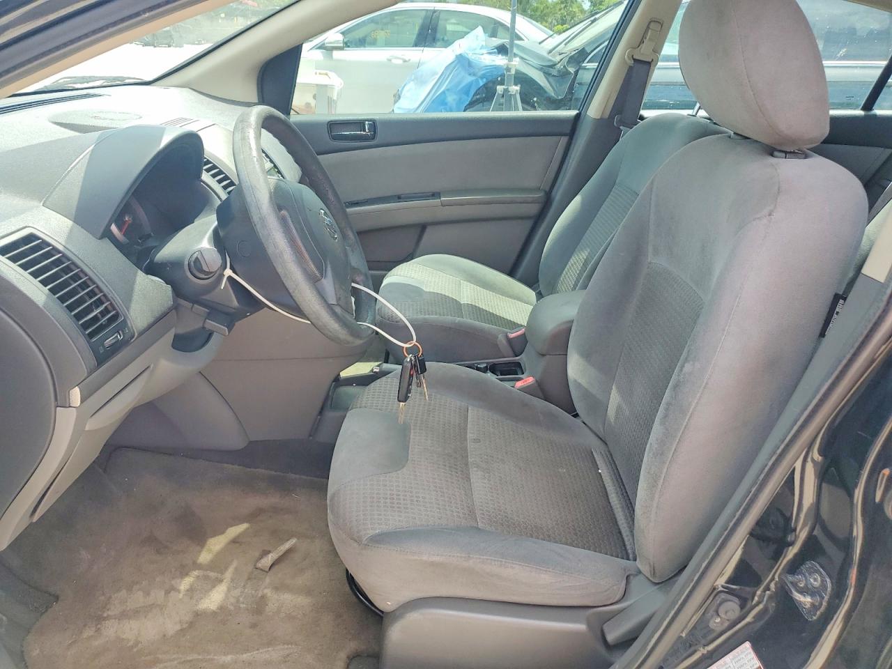 Nissan Sentra 2.0