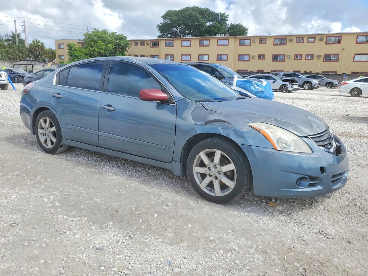 Nissan Altima 2.5