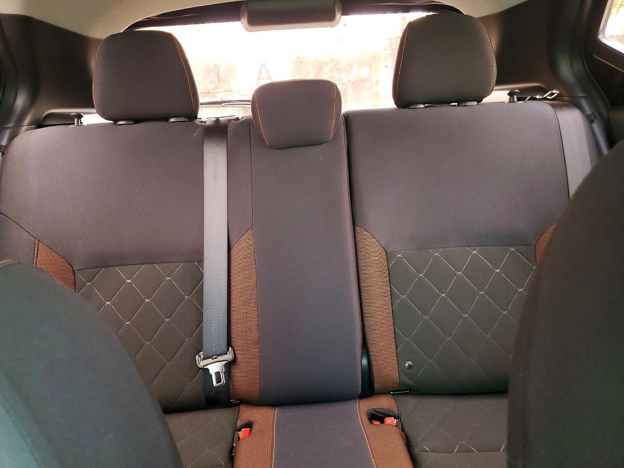 Nissan Kicks Sr