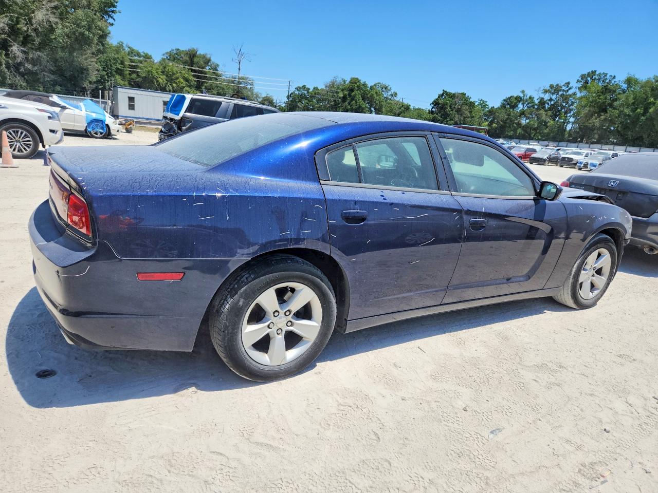 Dodge Charger Se