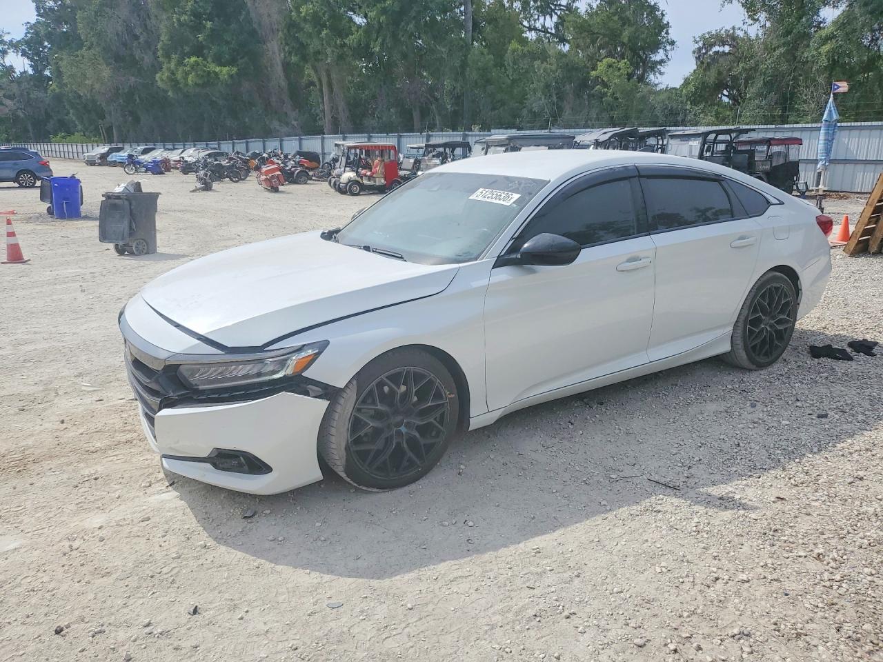 Salvage Honda Accord Image