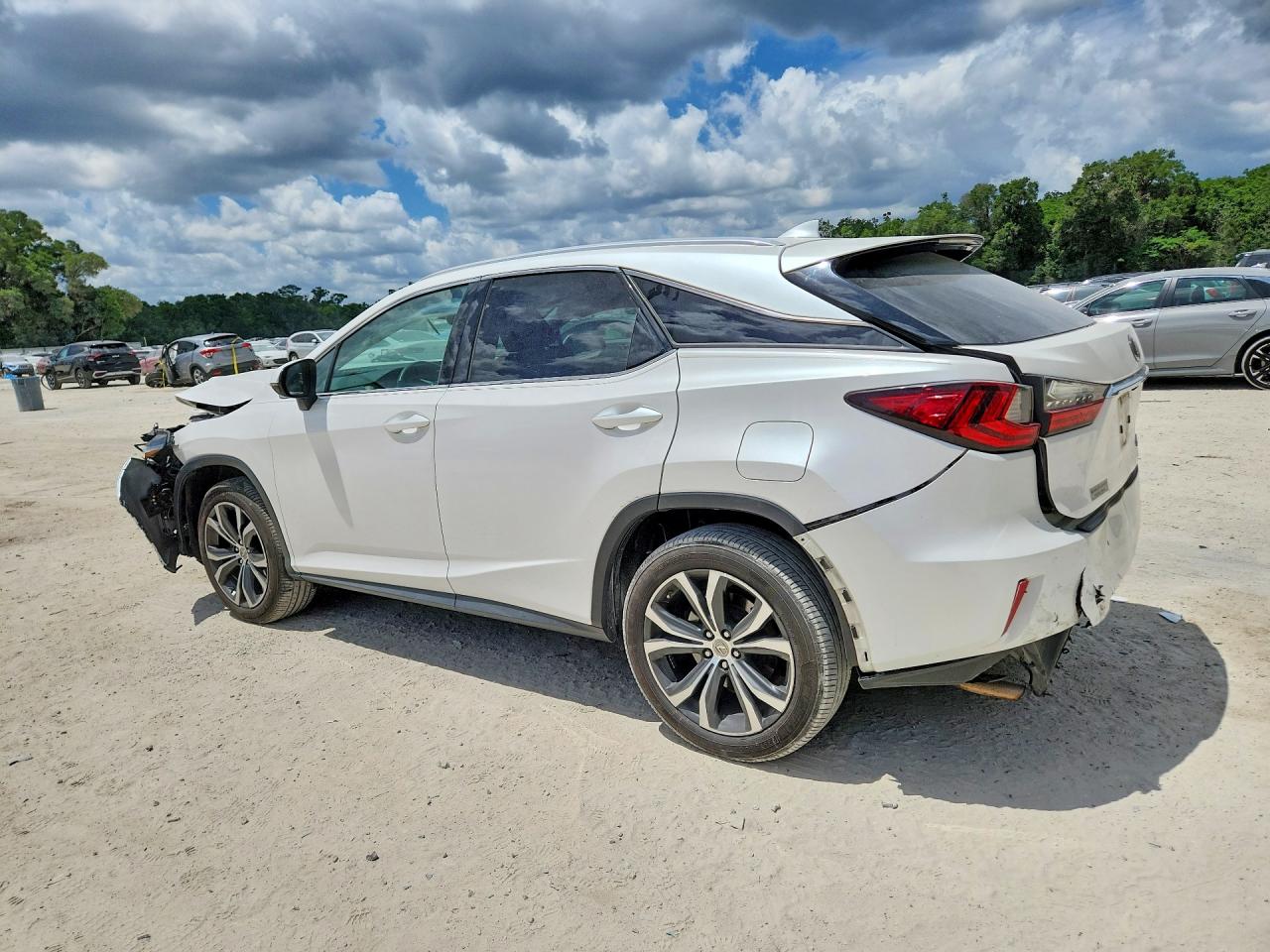 Lexus RX Base