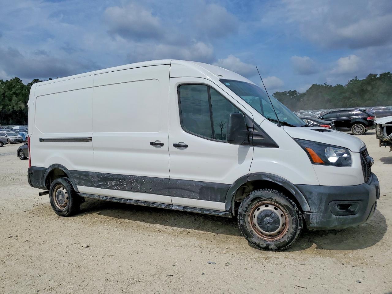 Ford Transit T-250