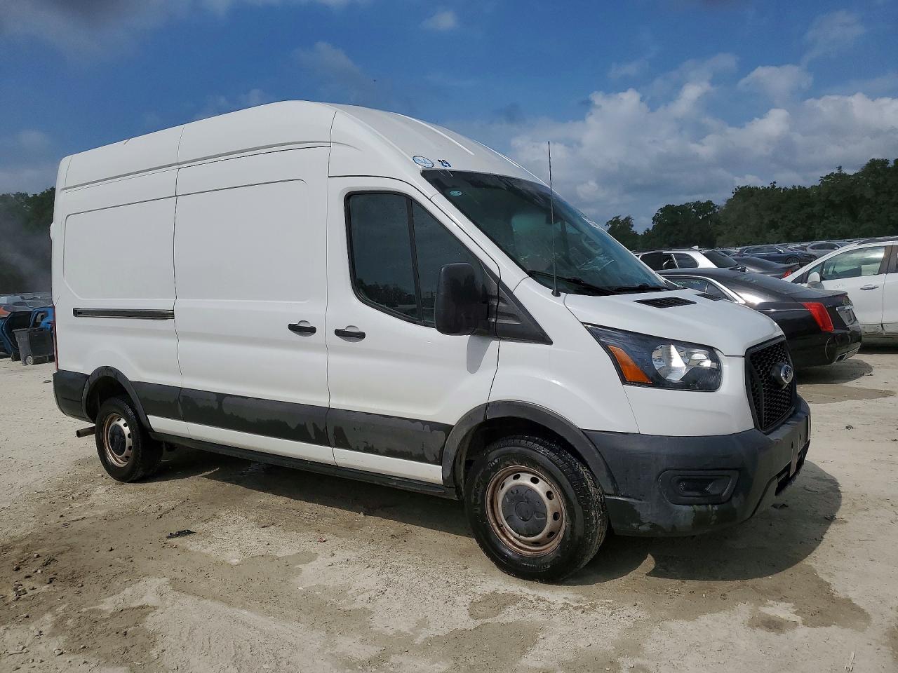 Ford Transit T-250