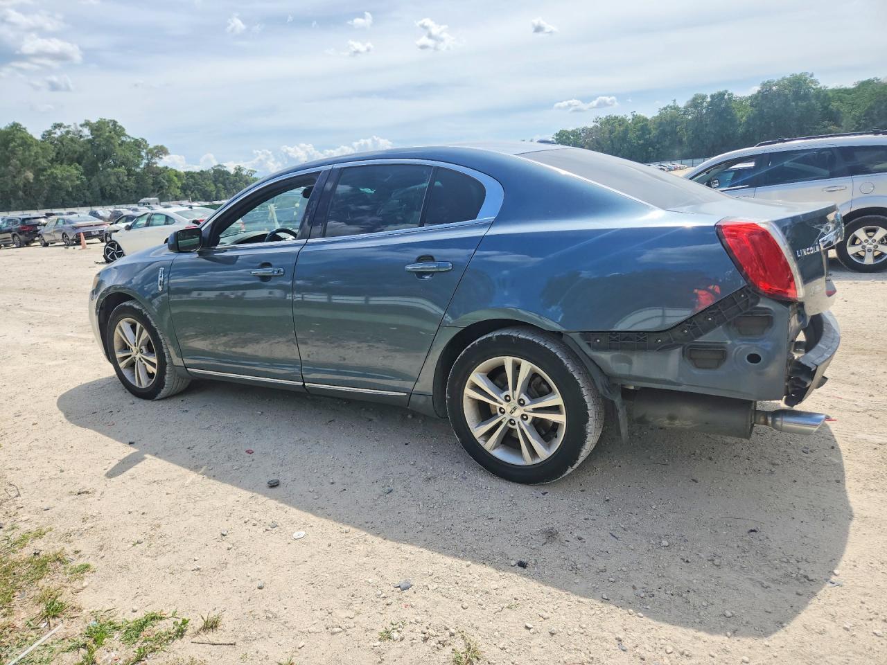 Lincoln MKS