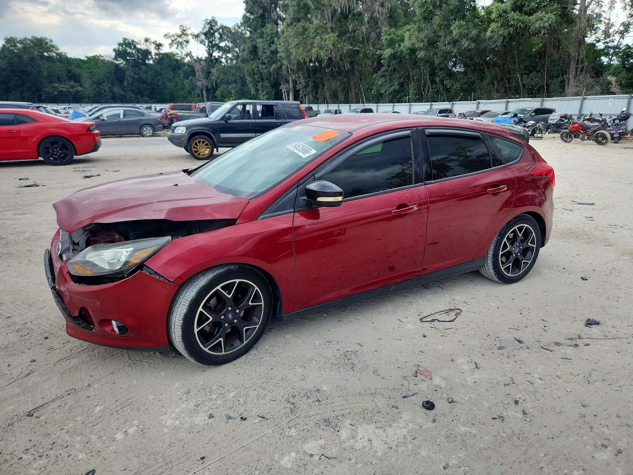 Salvage Ford Focus Image