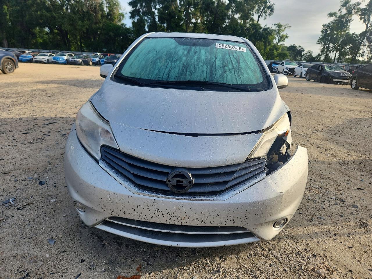 Nissan Versa Sv
