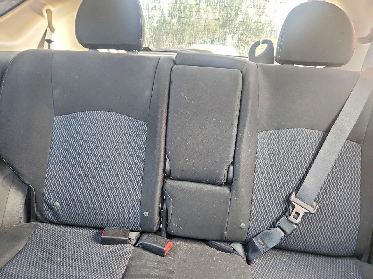 Nissan Versa Sv