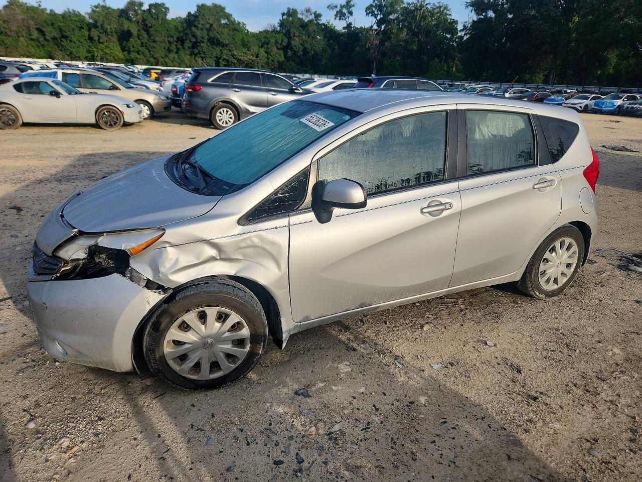 Salvage Nissan Versa Image