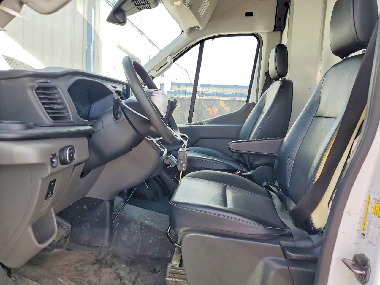 Ford Transit T-250
