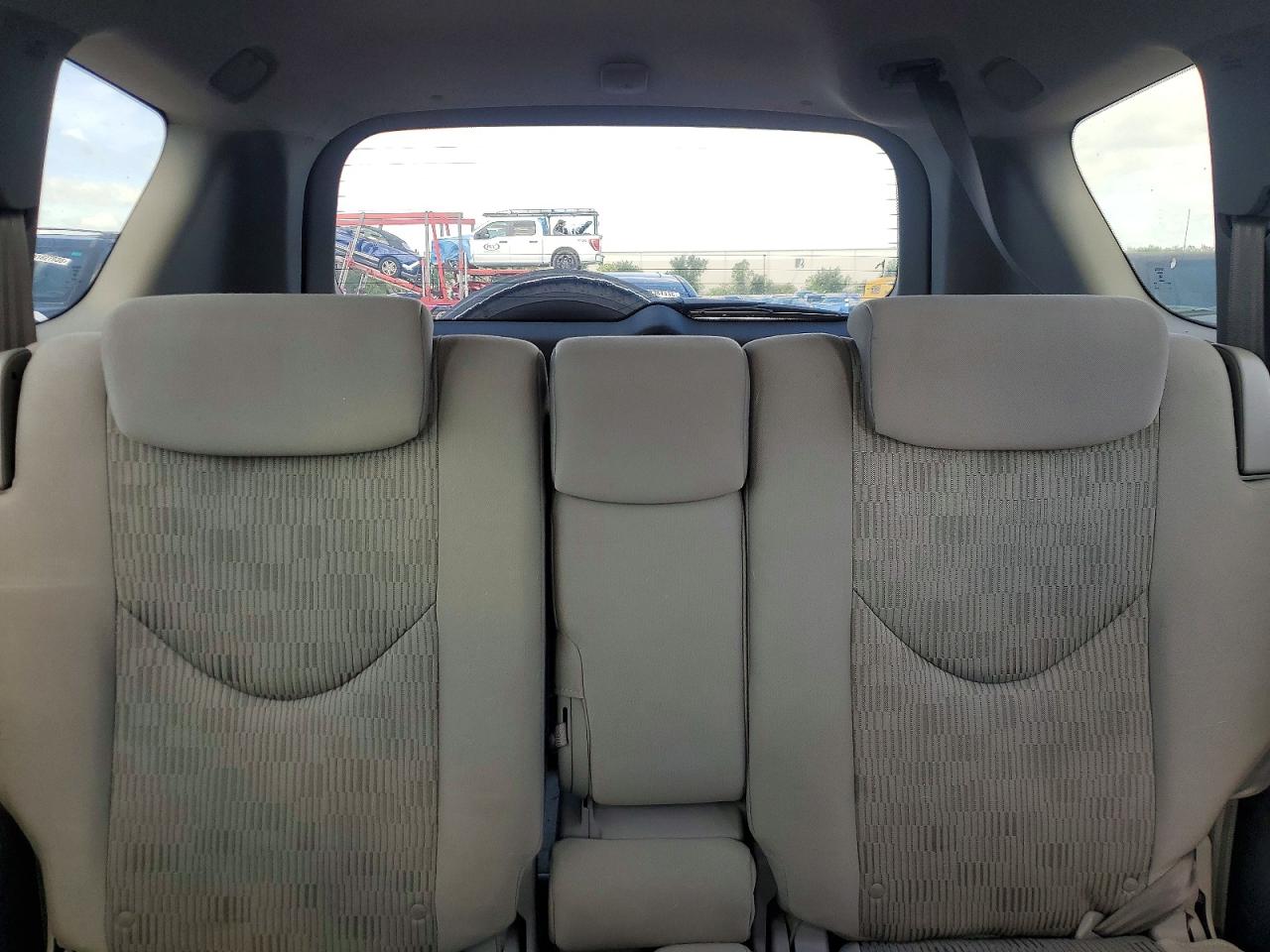 Toyota RAV4 Base