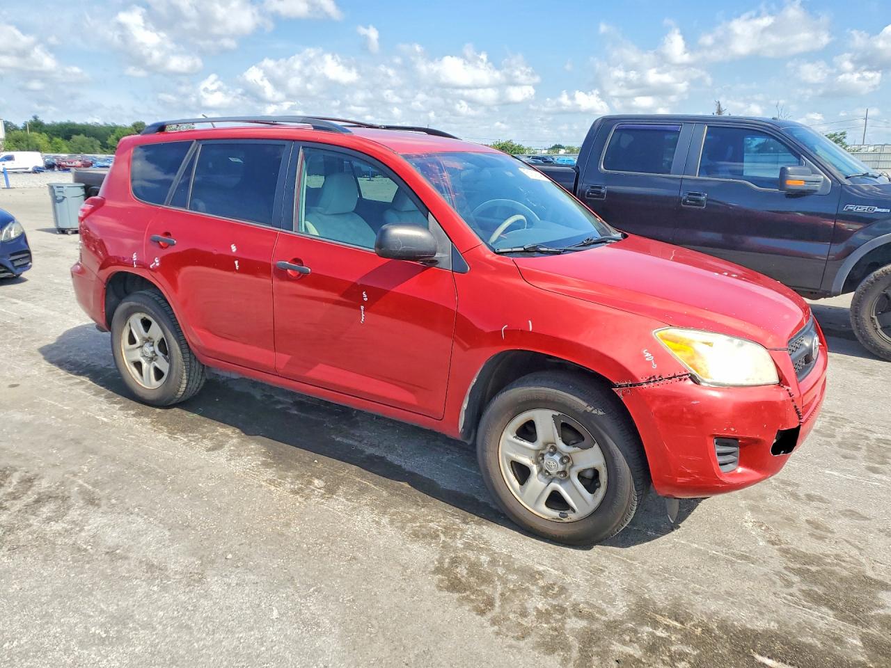 Toyota RAV4 Base
