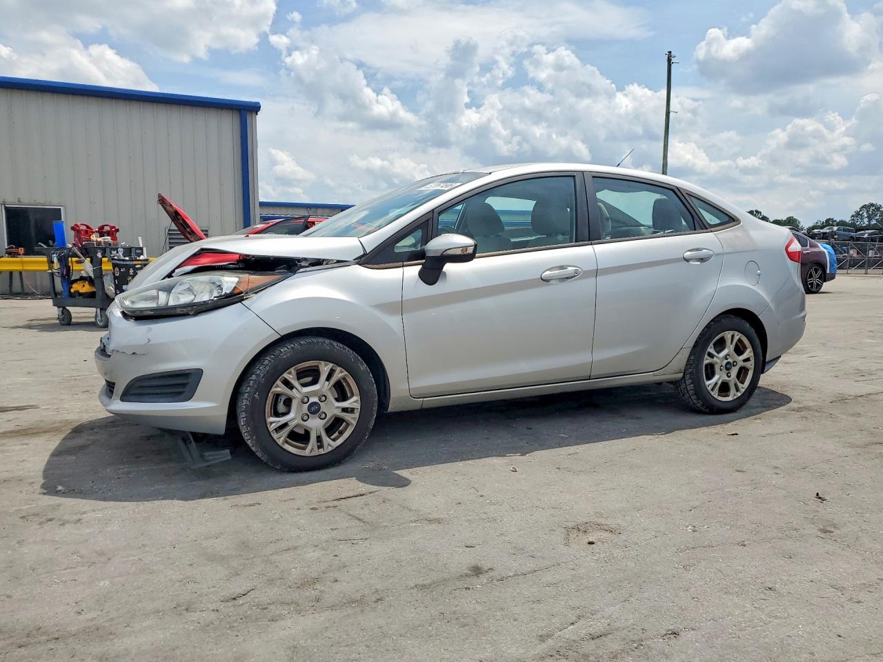 Salvage Ford Fiesta Image
